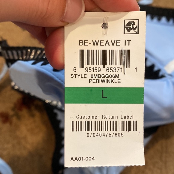 bar III Be-Weave It One Piece - Picture 4 of 4